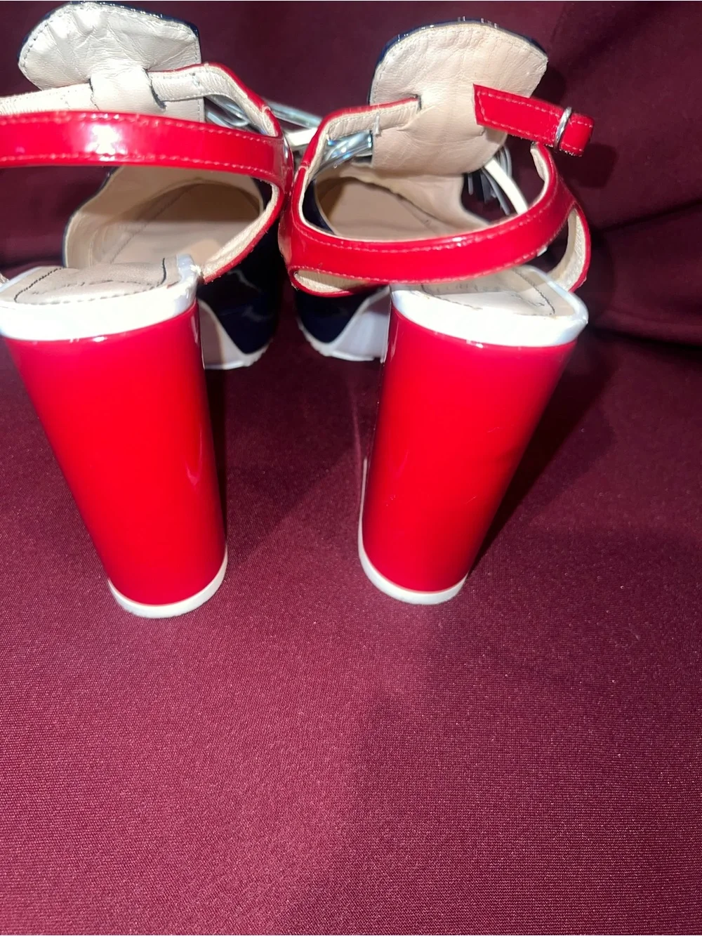 Tipe e Tacchi red white